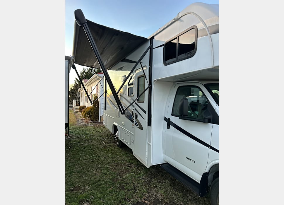 Class C Motor Home rentals in Greer