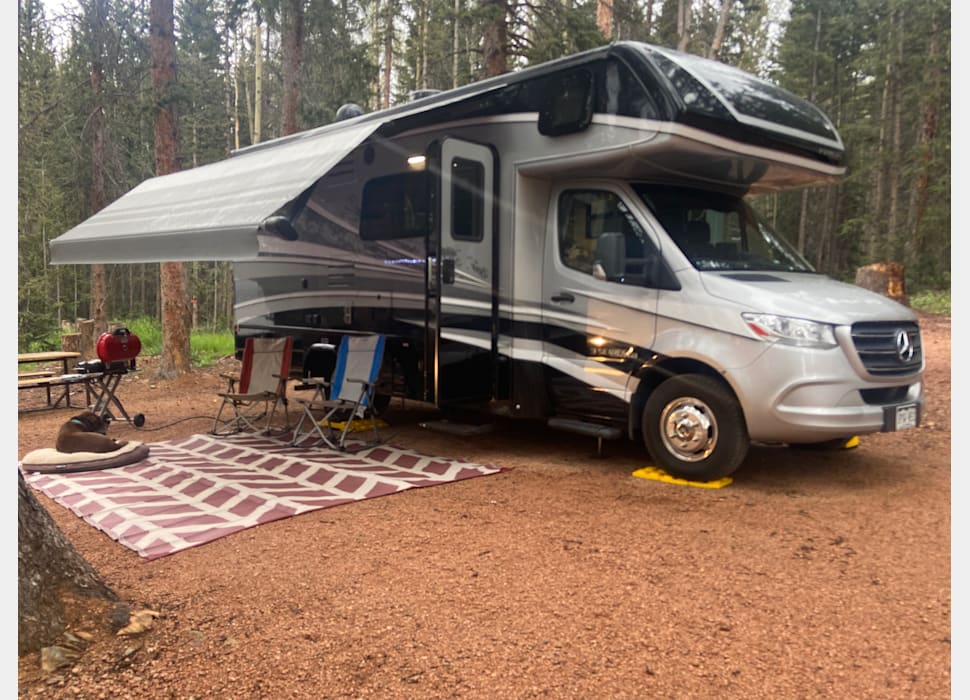 Class C Motor Home rentals in Highlands Ranch