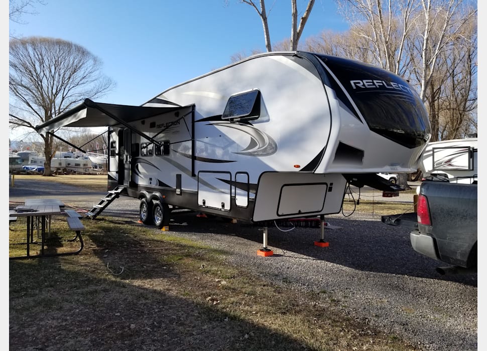 Fifth Wheel rentals in Fayetteville