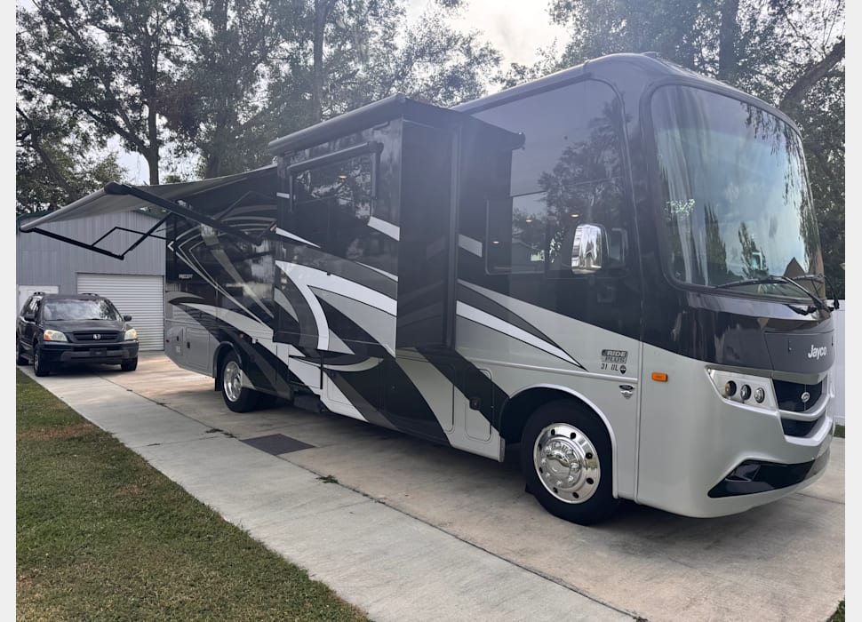 Class A Motor Home rentals in Winter Haven