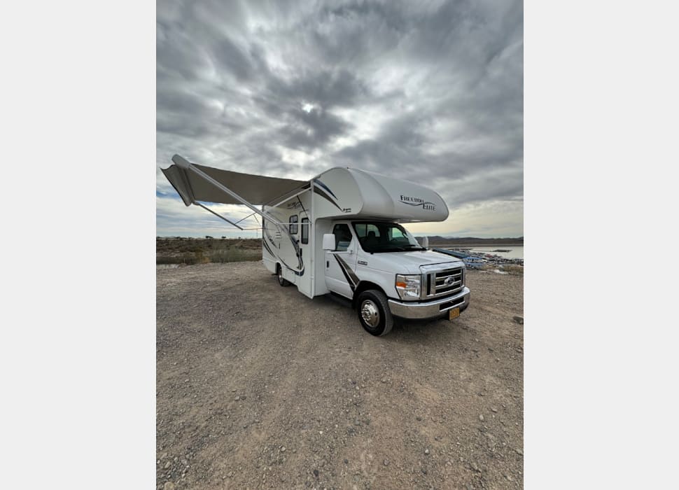 Class C Motor Home rentals in Mesa