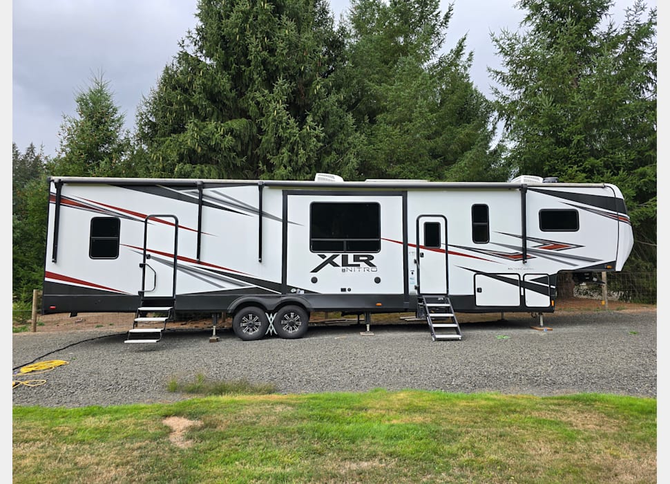 Fifth Wheel rentals in milwaukie