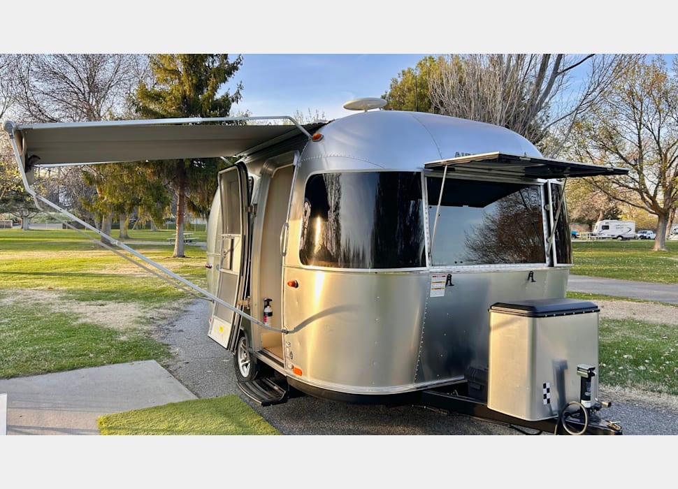 Travel Trailer rentals in Las Vegas