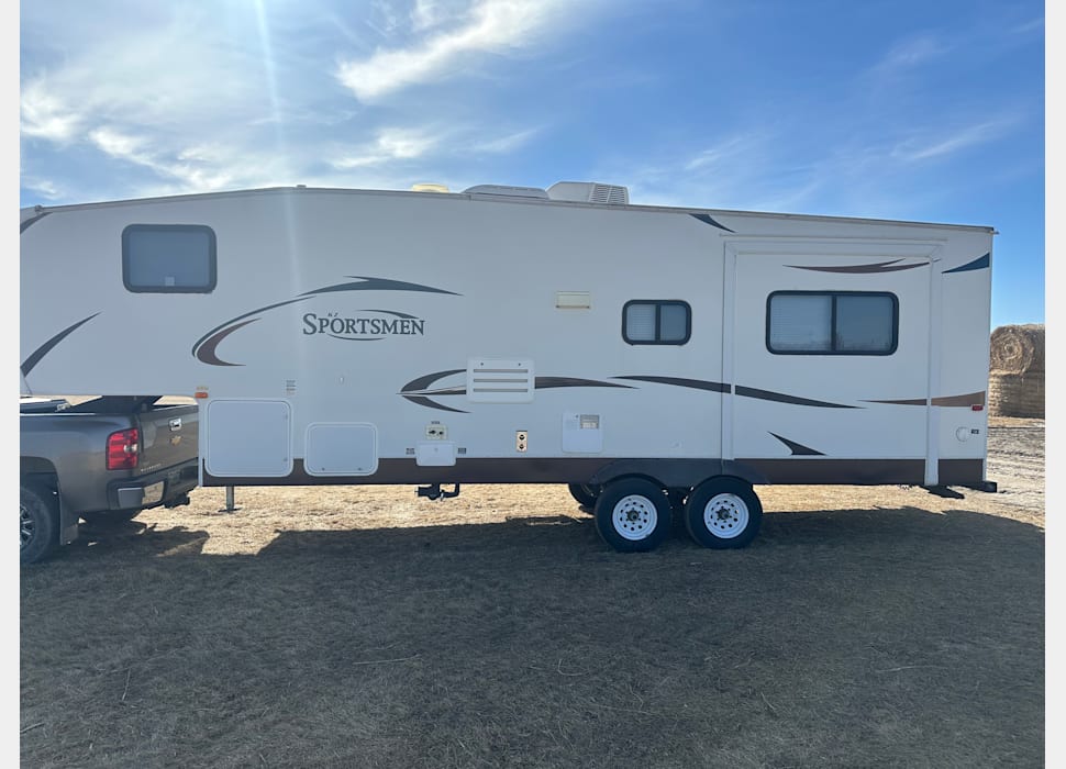 Fifth Wheel rentals in Grand Forks