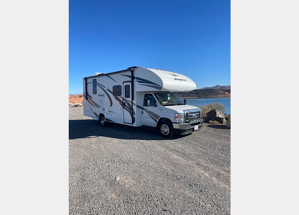 Class C Motor Home rentals in MURRIETA