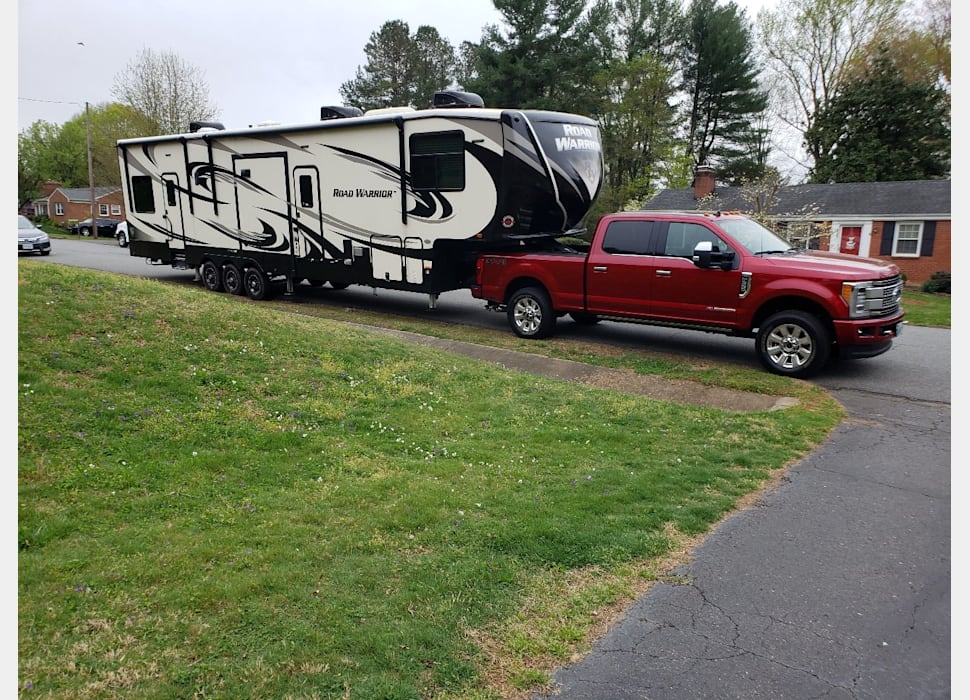 Toy Hauler rentals in Englewood