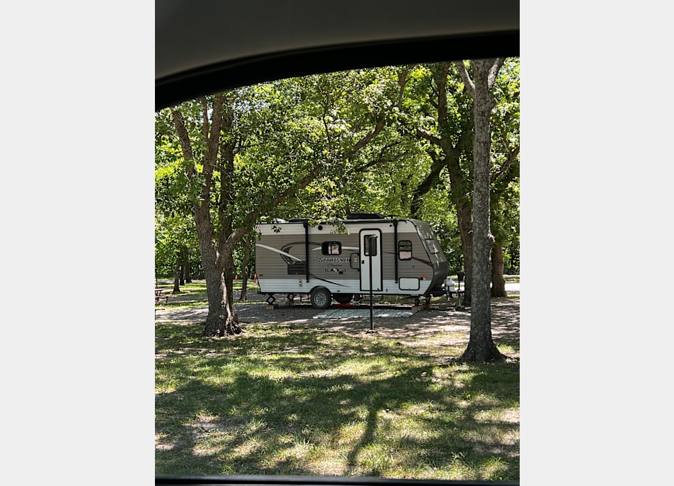 Travel Trailer rentals in Goddard