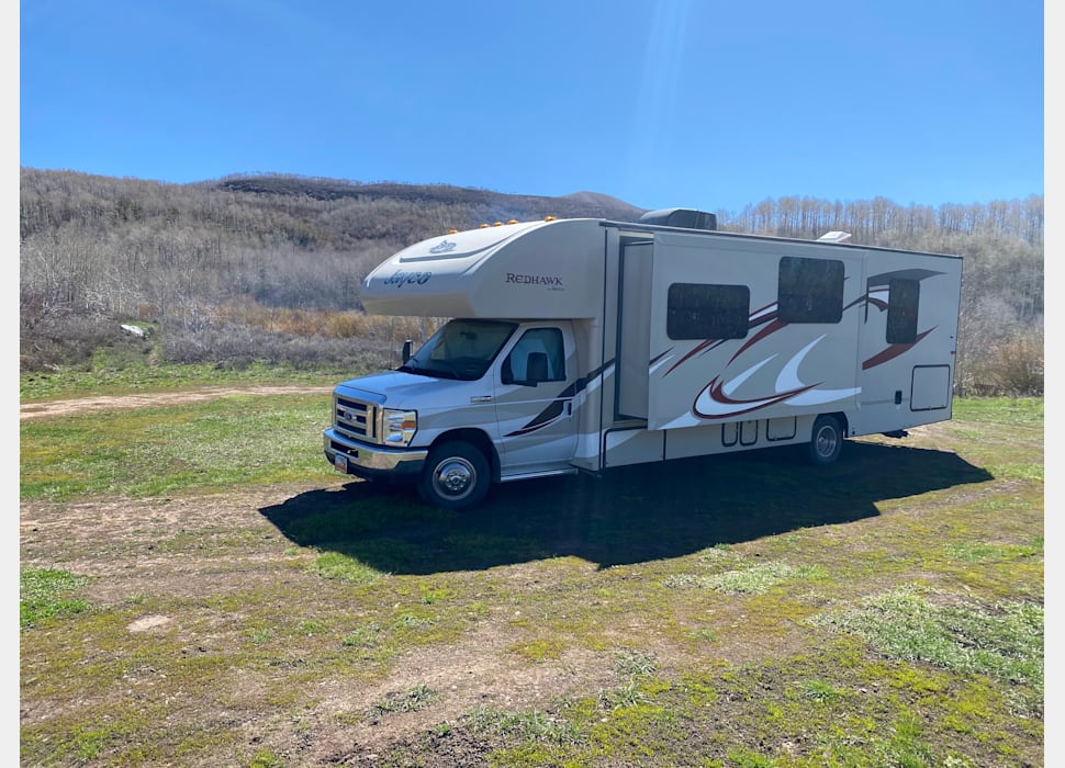 Class C Motor Home rentals in Saratoga Springs