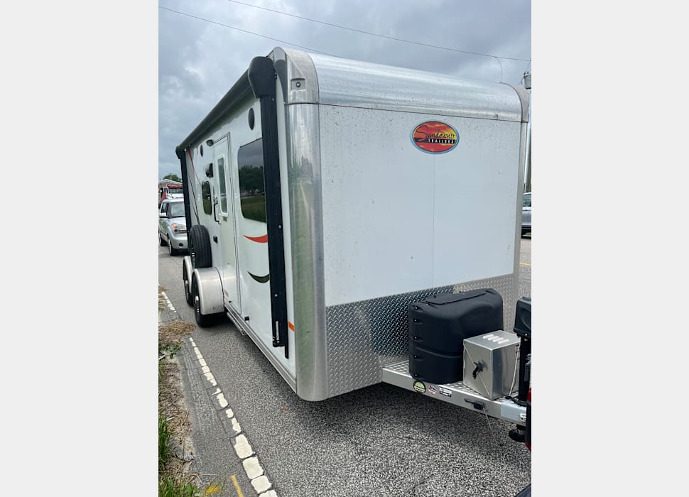 Travel Trailer rentals in Lawrence