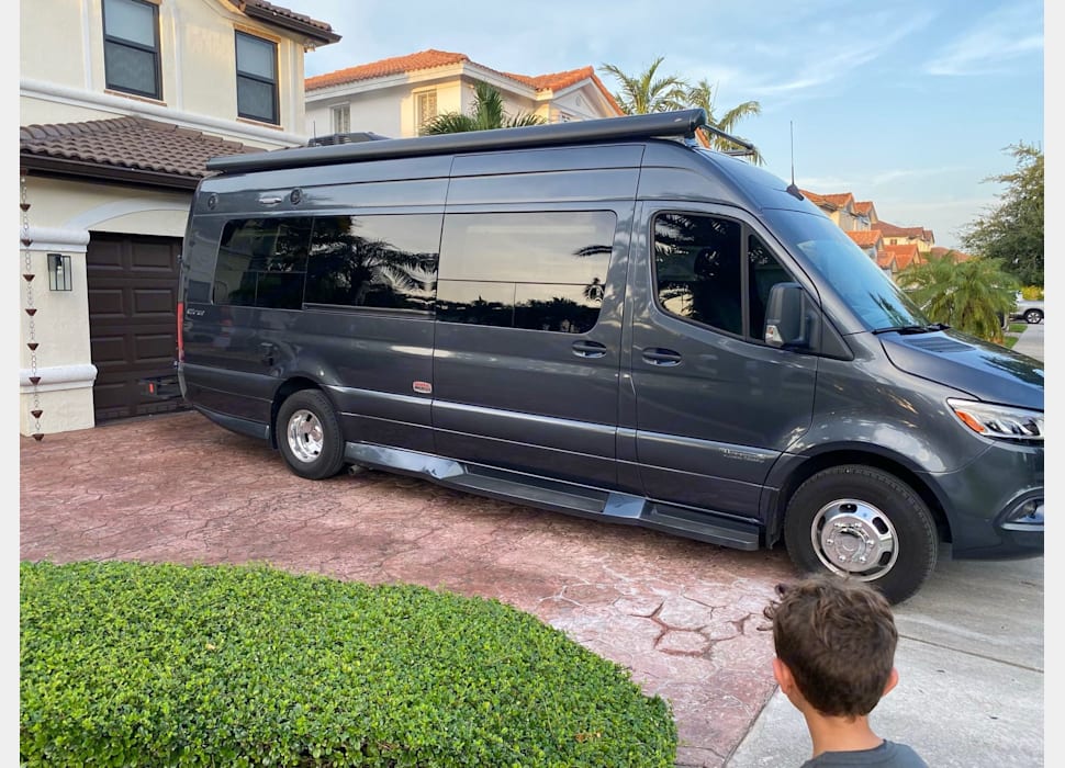Class B Camping Van rentals in Royal Palm Beach