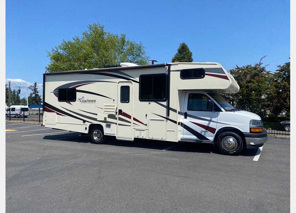 Class C Motor Home rentals in Columbia