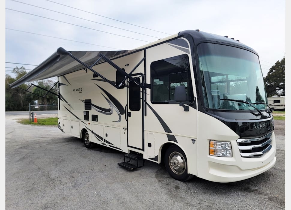 Class A Motor Home rentals in Spring Hill