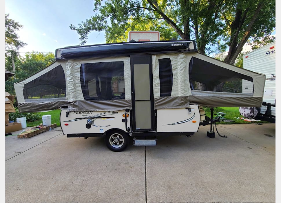 Pop-up Camper rentals in Hastings