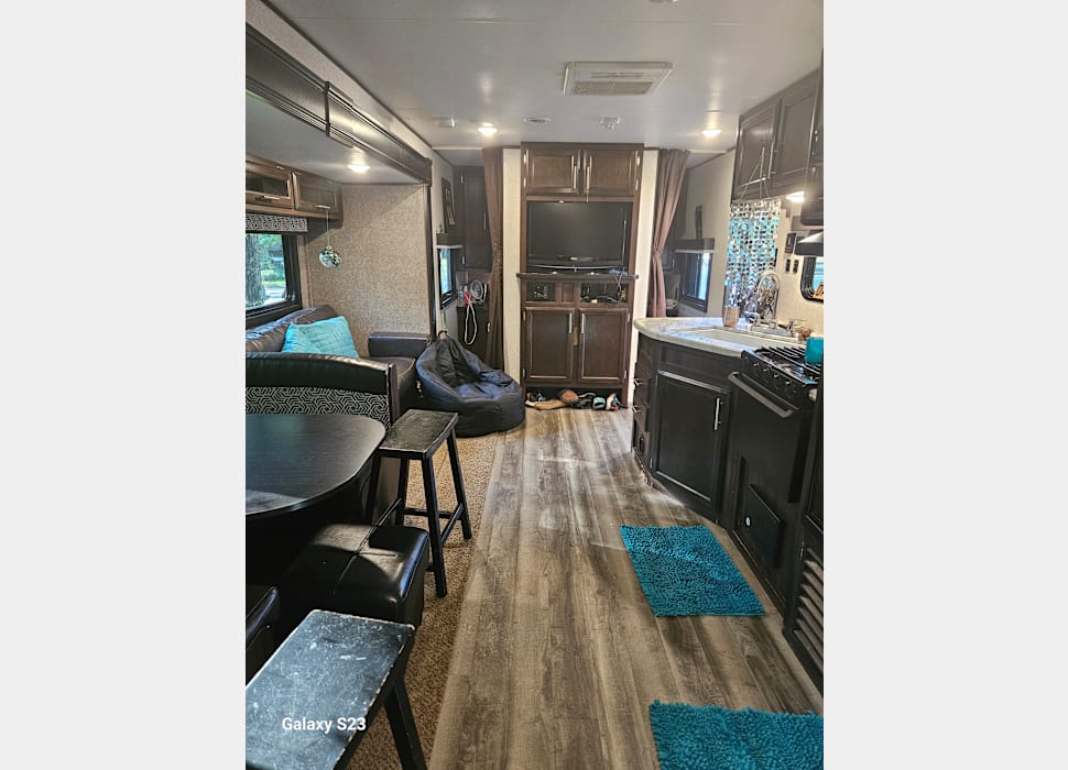 WHITINSVILLERV rentals