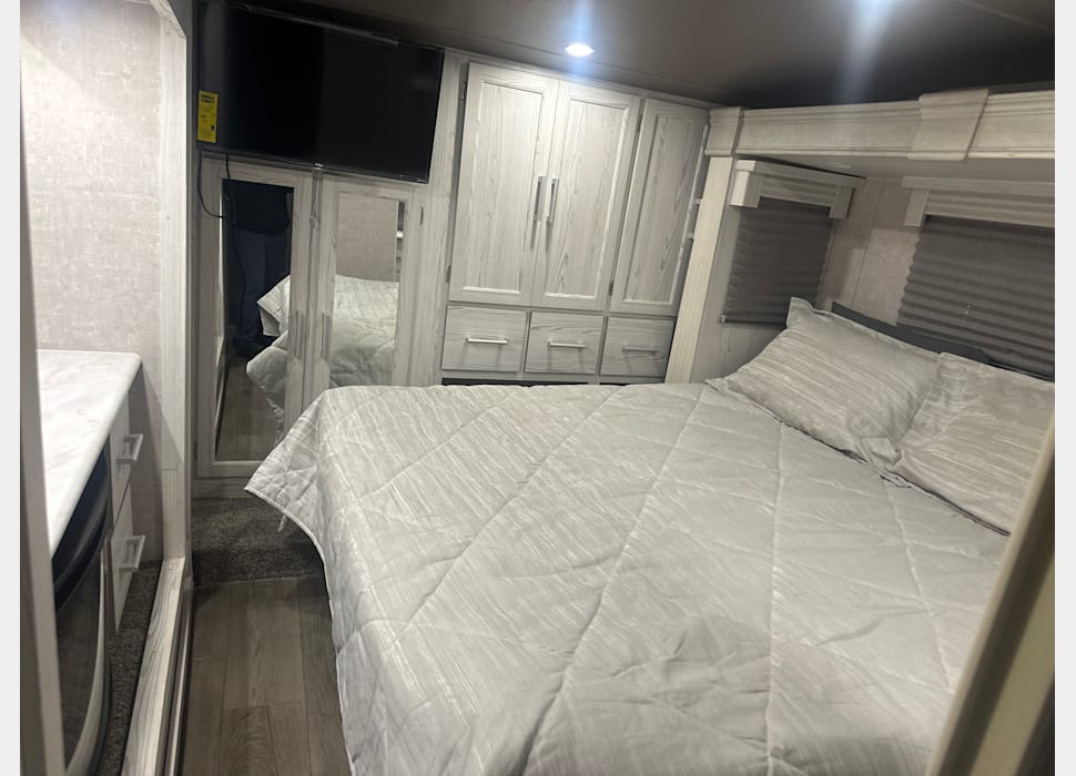 Fifth Wheel rentals in Hesperia