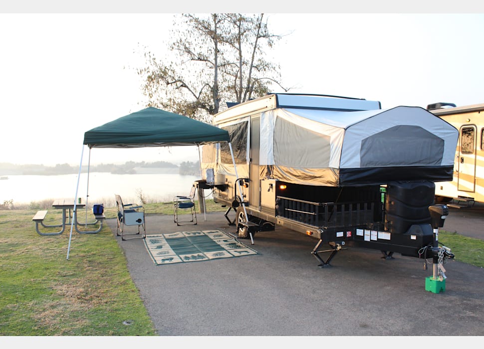 Pop-up Camper rentals in hesperia