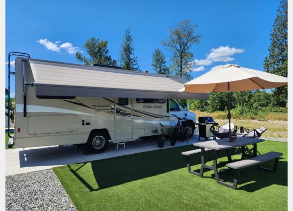 Class C Motor Home rentals in Woodinville