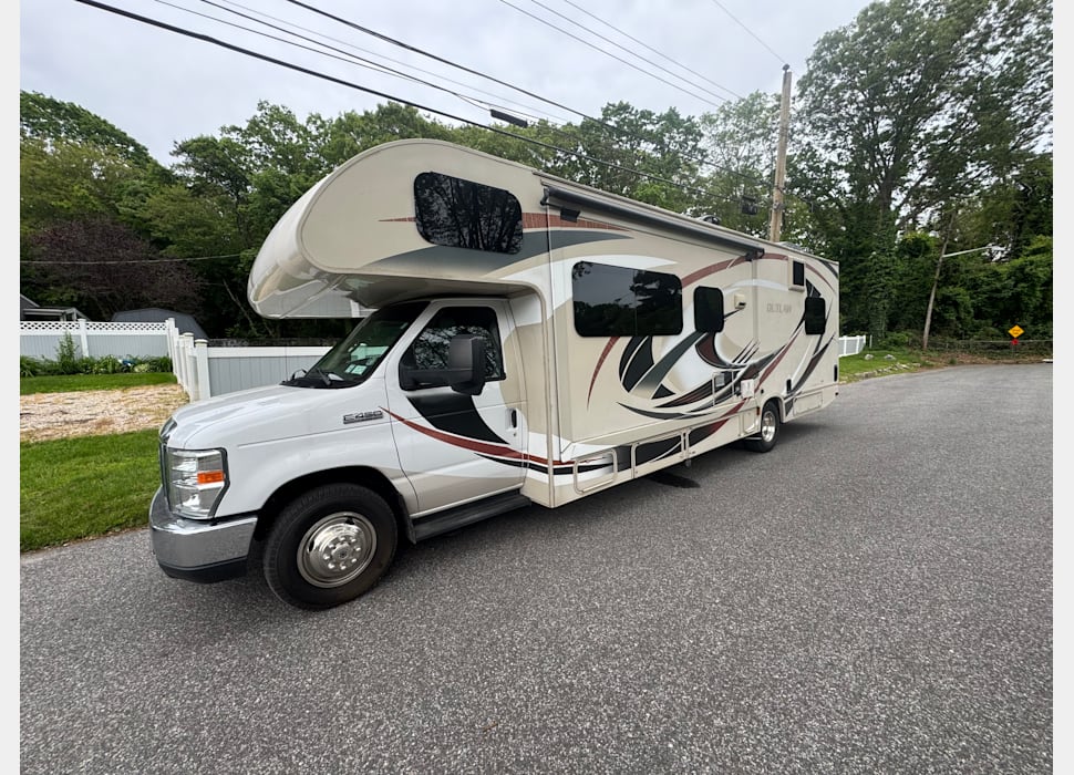 Class C Motor Home rentals in Kenilworth