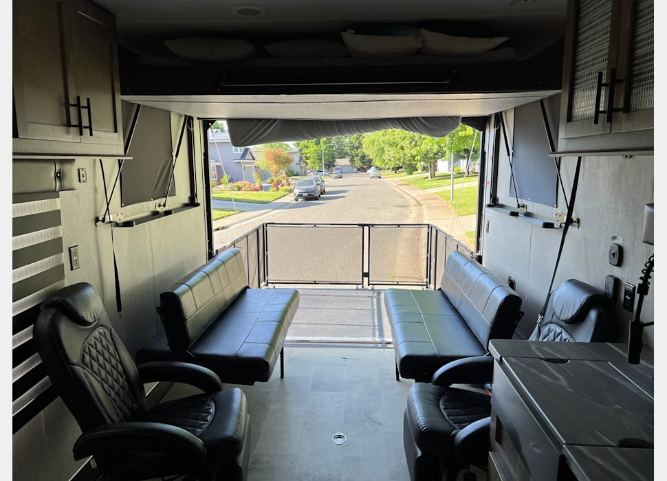 Toy Hauler rentals in Yuba City