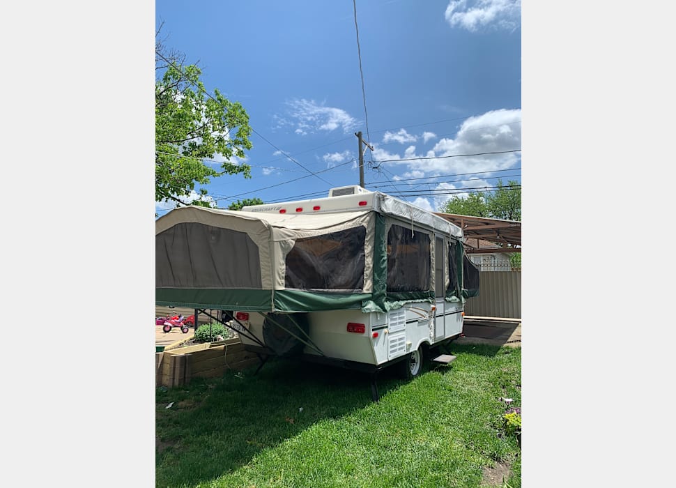 Pop-up Camper rentals in Waukesha