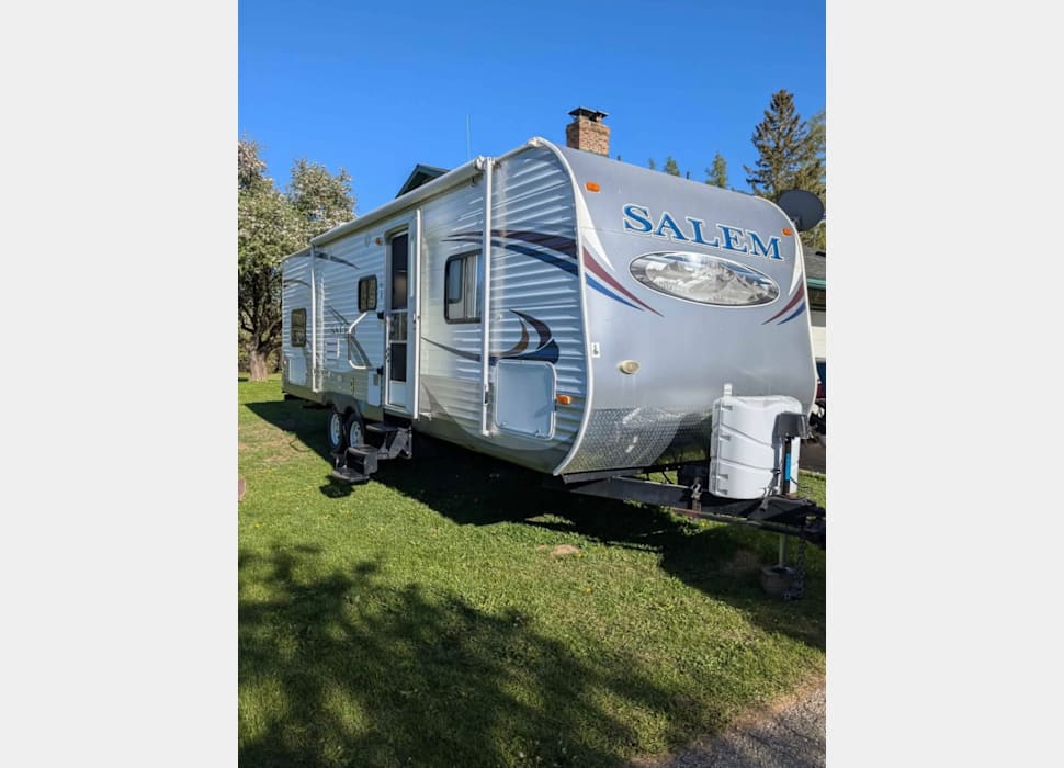 Travel Trailer rentals in Brutus
