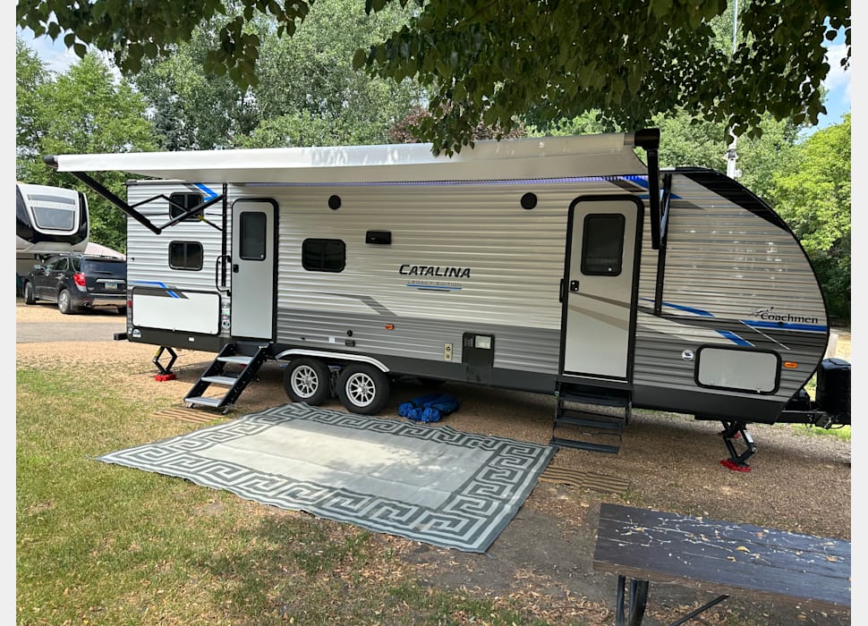 Travel Trailer rentals in Winnebago