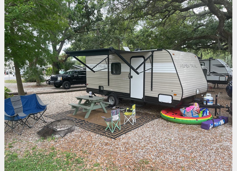 Travel Trailer rentals in Bogart