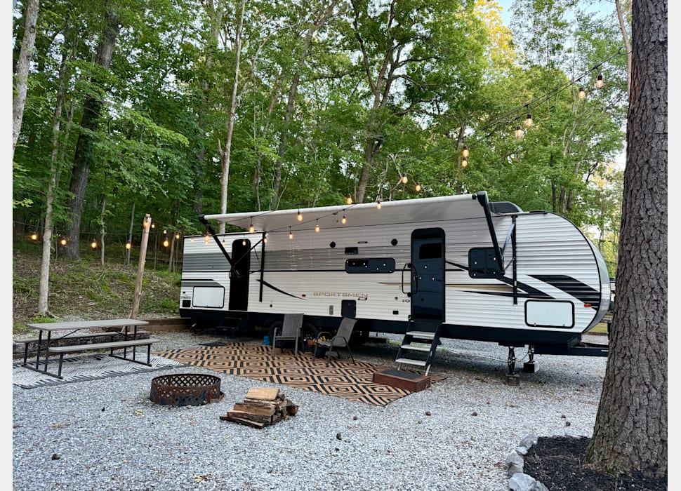 Travel Trailer rentals in Henderson