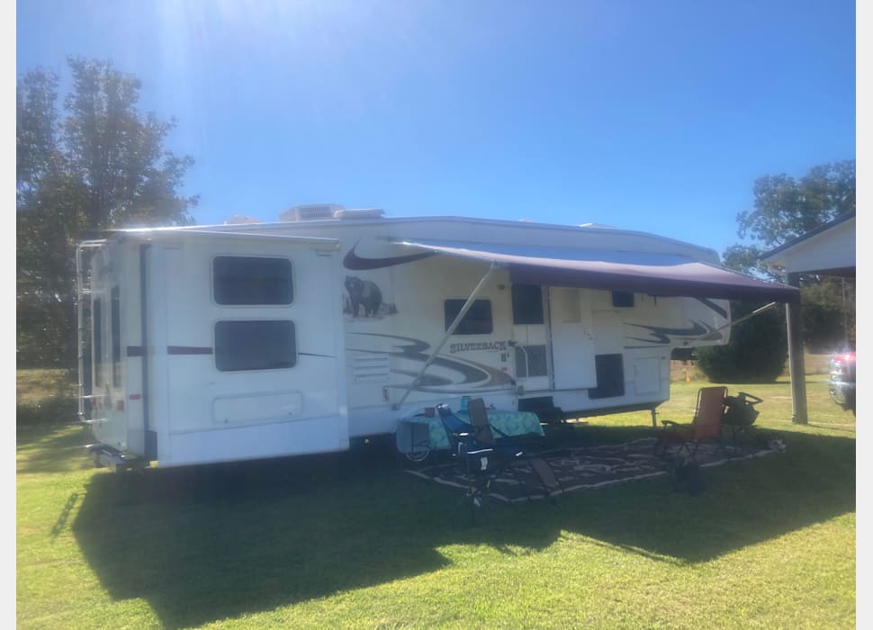 Fifth Wheel rentals in Bolivia
