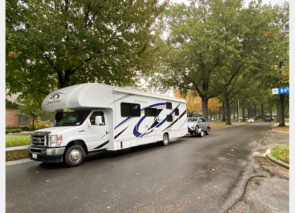 Class C Motor Home rentals in El Segundo