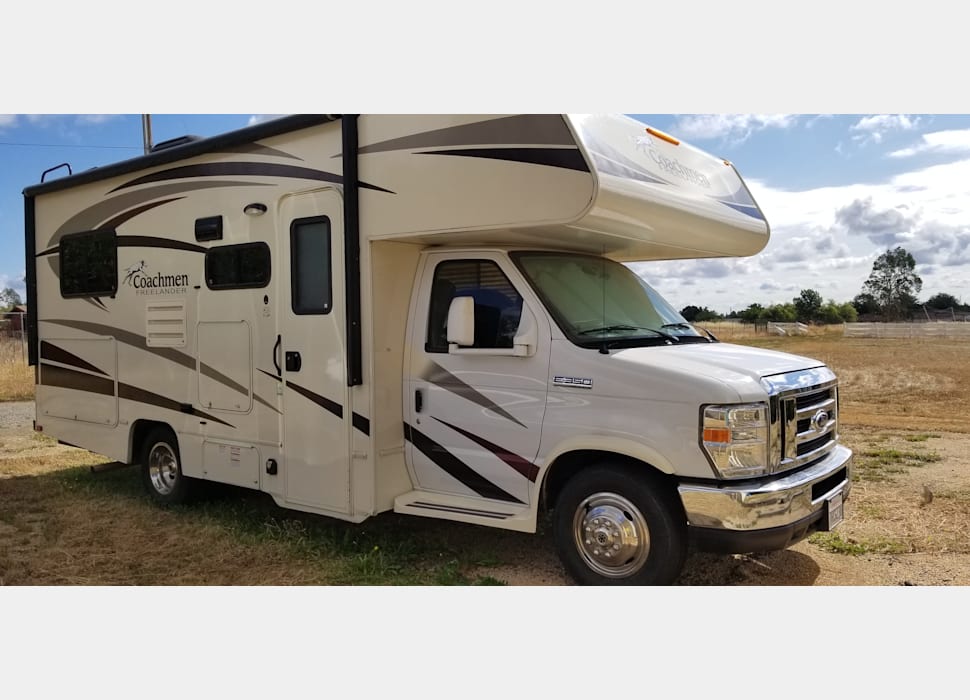Class C Motor Home rentals in Sacramento