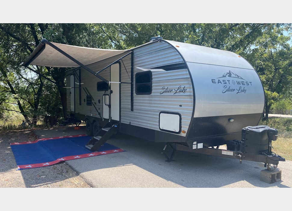 Travel Trailer rentals in Weatherford