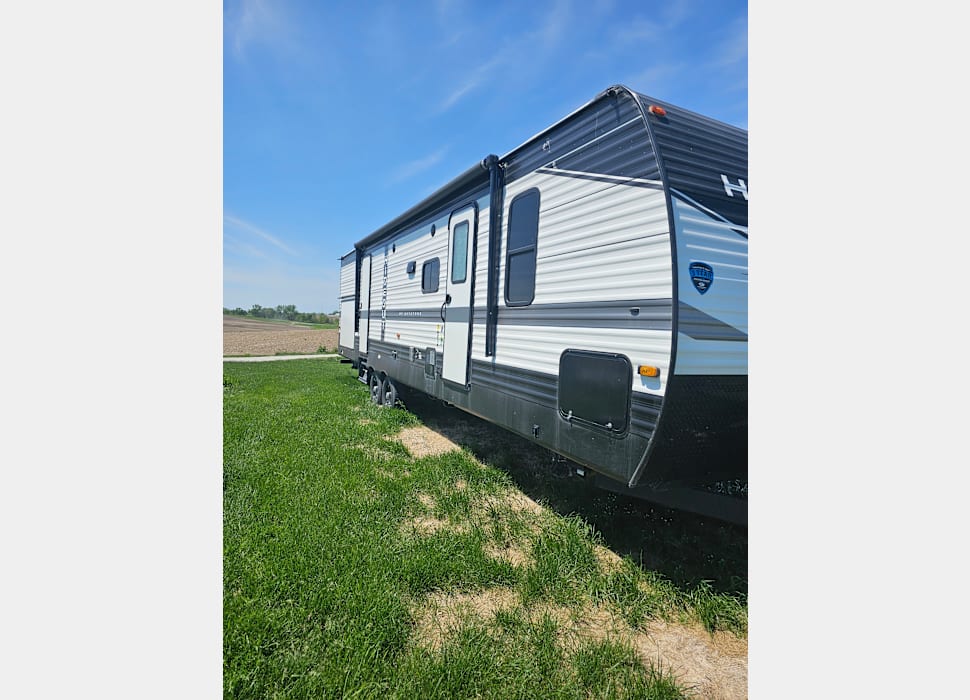 Travel Trailer rentals in Ellisville