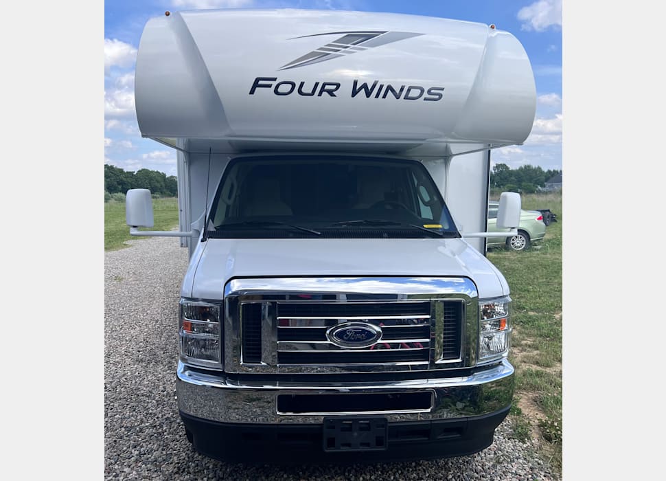 Class C Motor Home rentals in Woodhaven