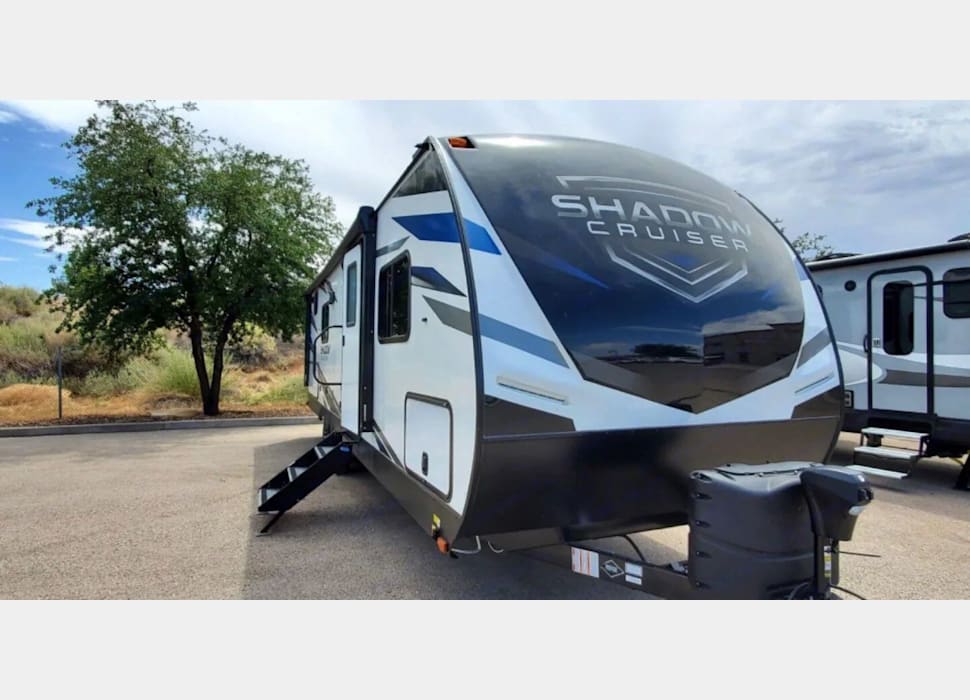 Travel Trailer rentals in Shafter