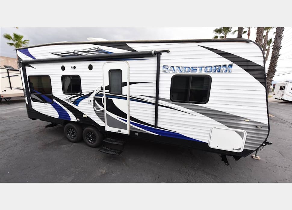 Toy Hauler rentals in Ontario