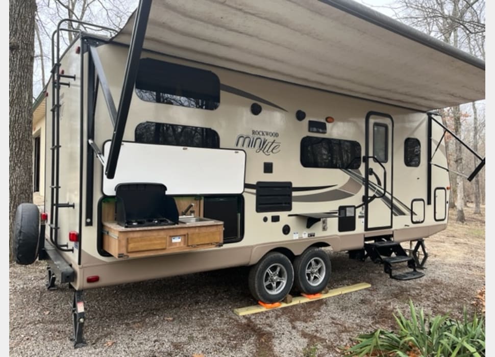Travel Trailer rentals in Potosi