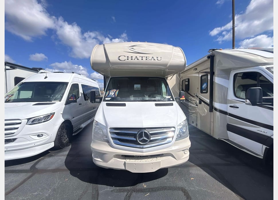 Class C Motor Home rentals in Scotts Valley