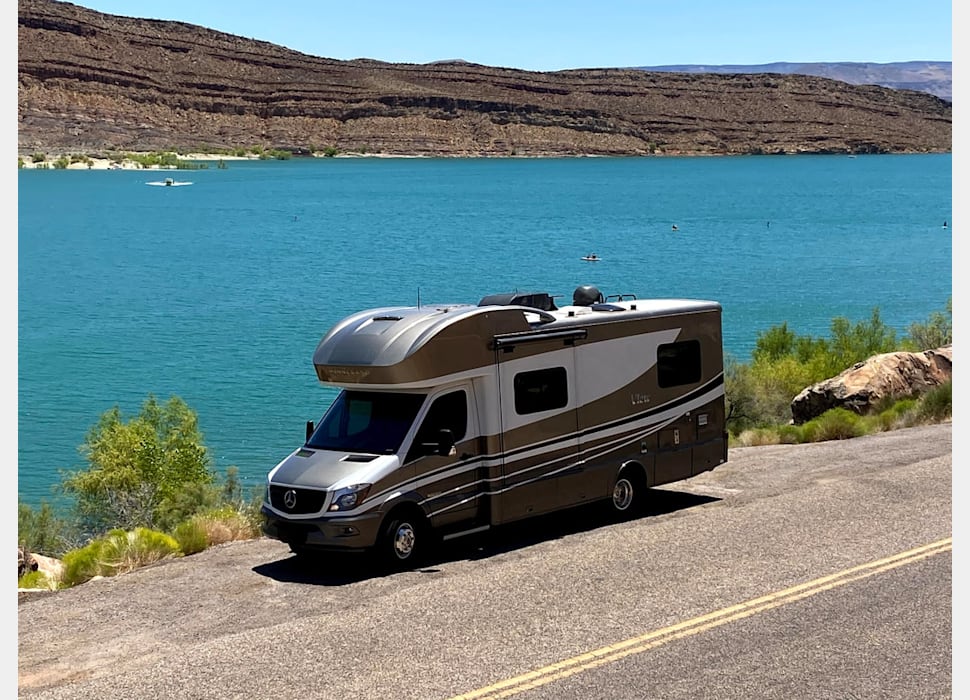 Class C Motor Home rentals in Washington