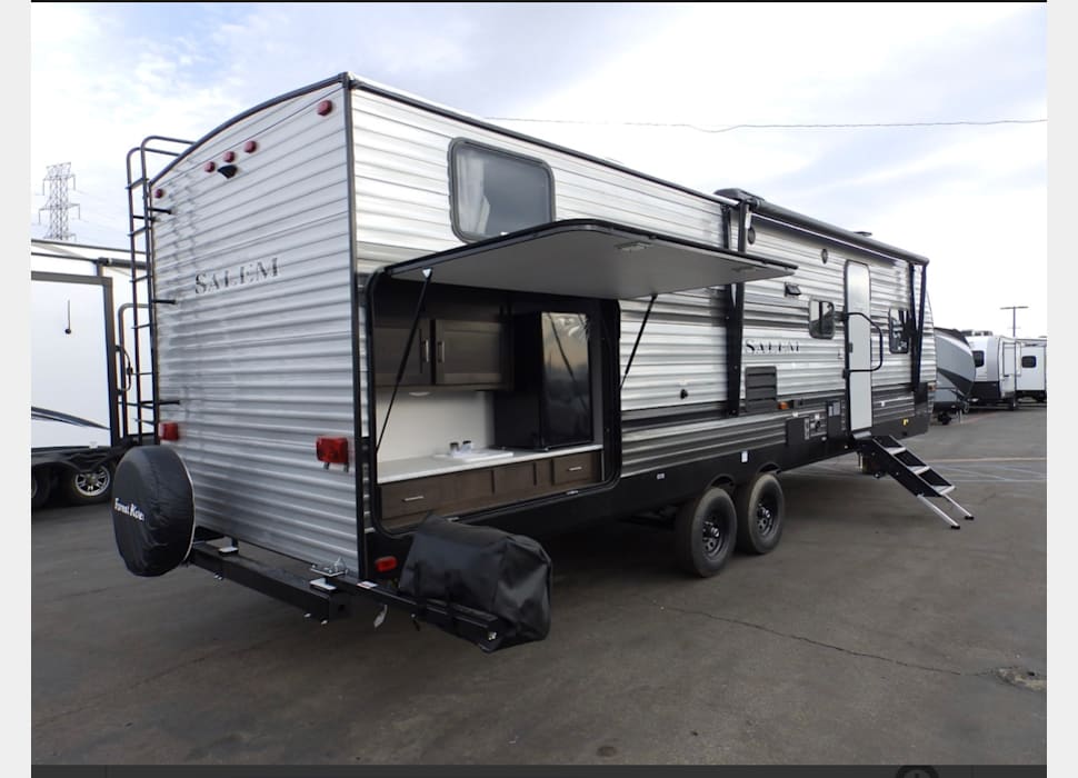 Travel Trailer rentals in Tulare