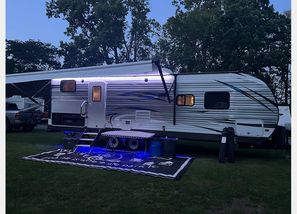 Travel Trailer rentals in Lucknow