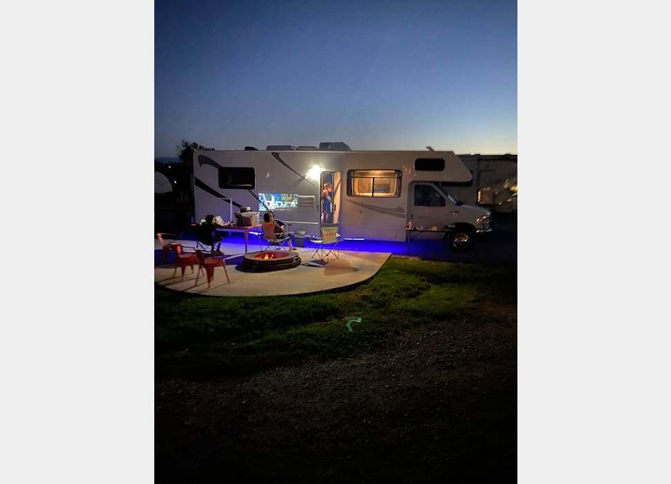 Class C Motor Home rentals in Highlands Ranch