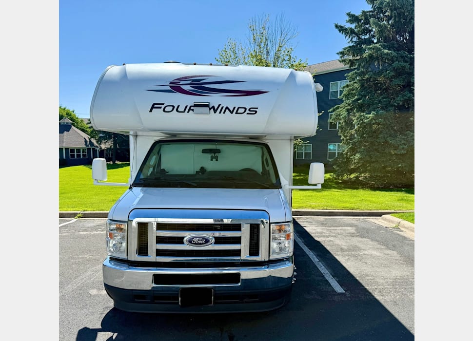 Class C Motor Home rentals in Eden Prairie