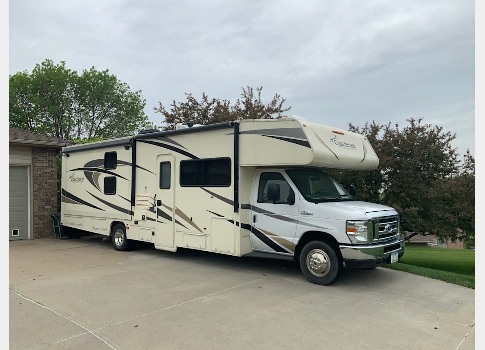 Class C Motor Home rentals in Omaha
