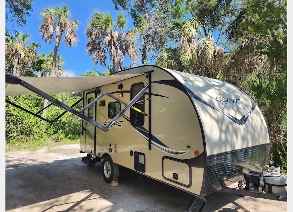 Travel Trailer rentals in Myakka City