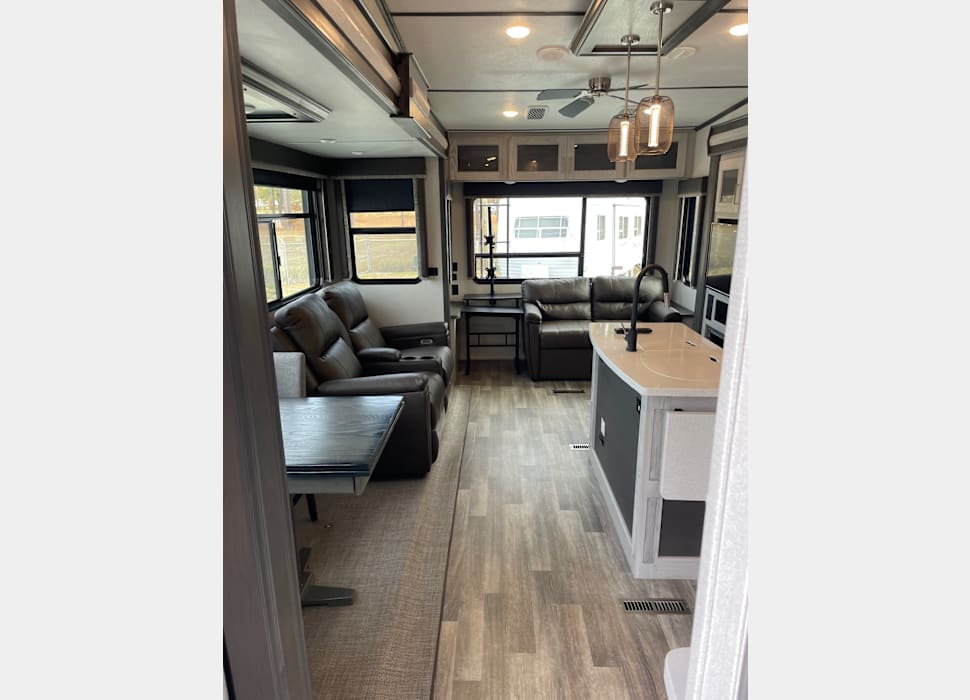 Fifth Wheel rentals in Raeford