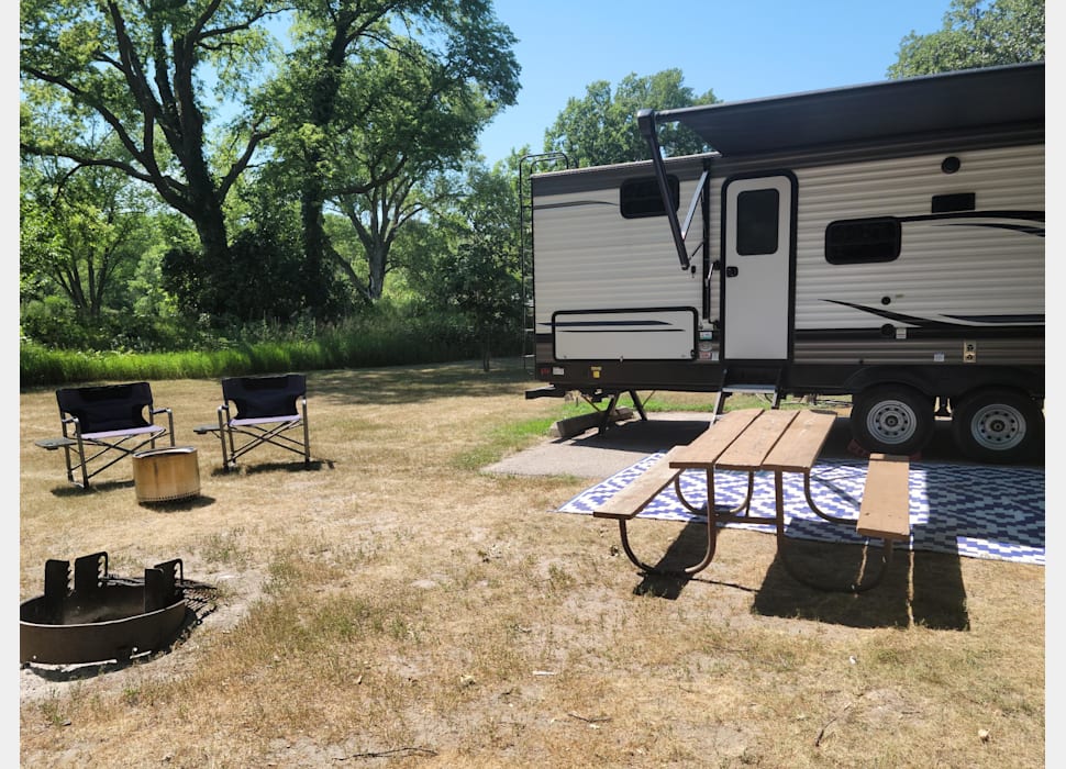 Travel Trailer rentals in Adel