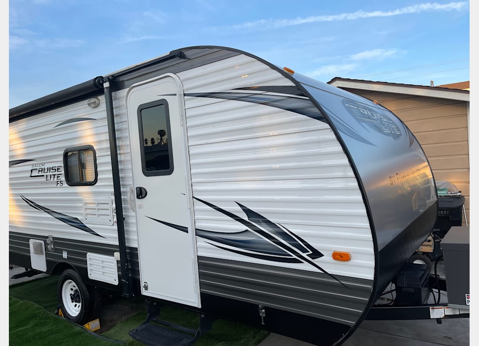 Travel Trailer rentals in Chino