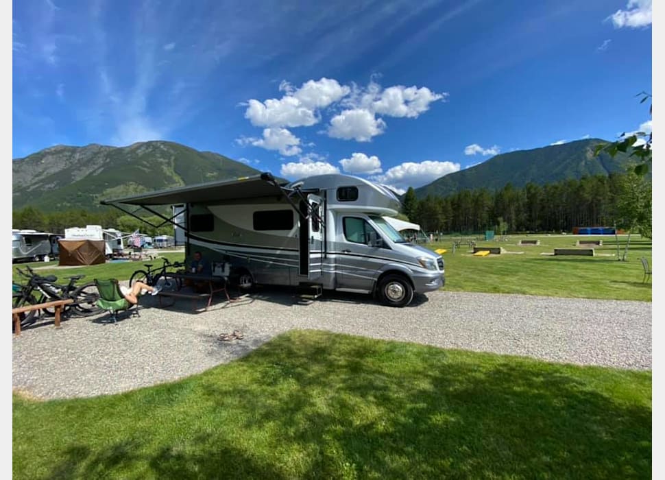 Class C Motor Home rentals in Clyde