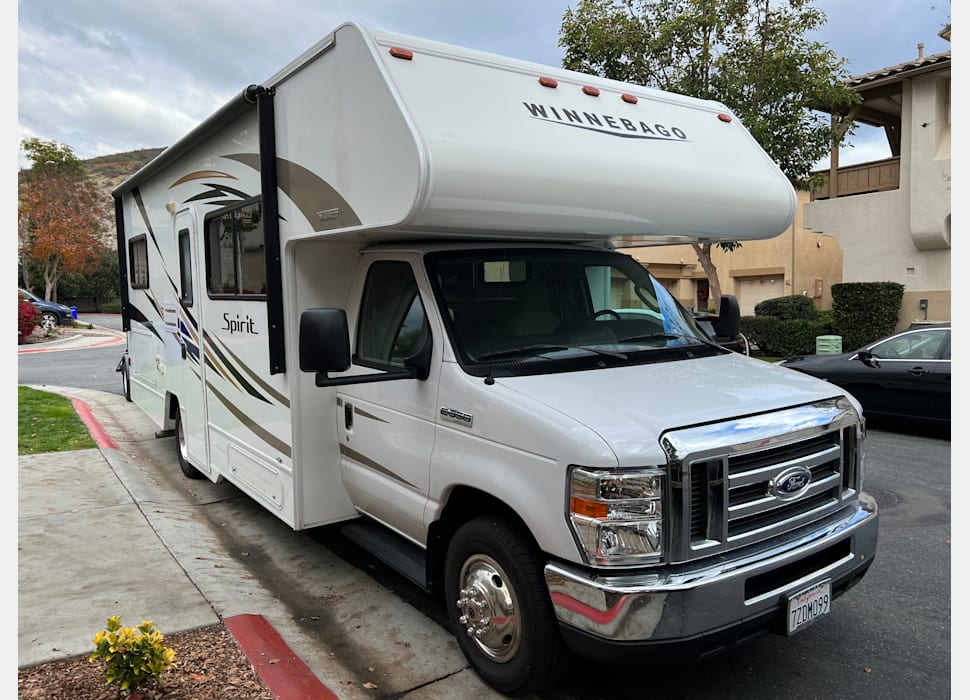 Class C Motor Home rentals in Anaheim